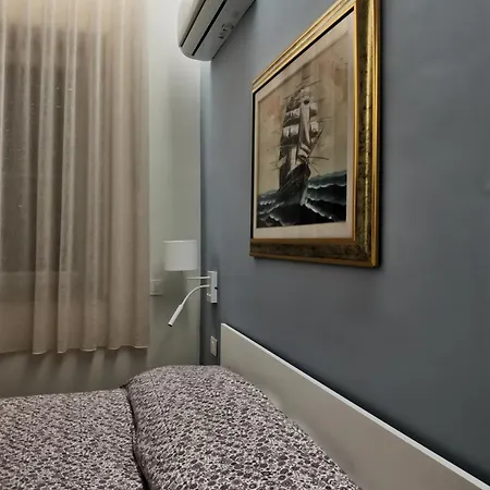 Palazzo Buscema - Casa & Apartman *